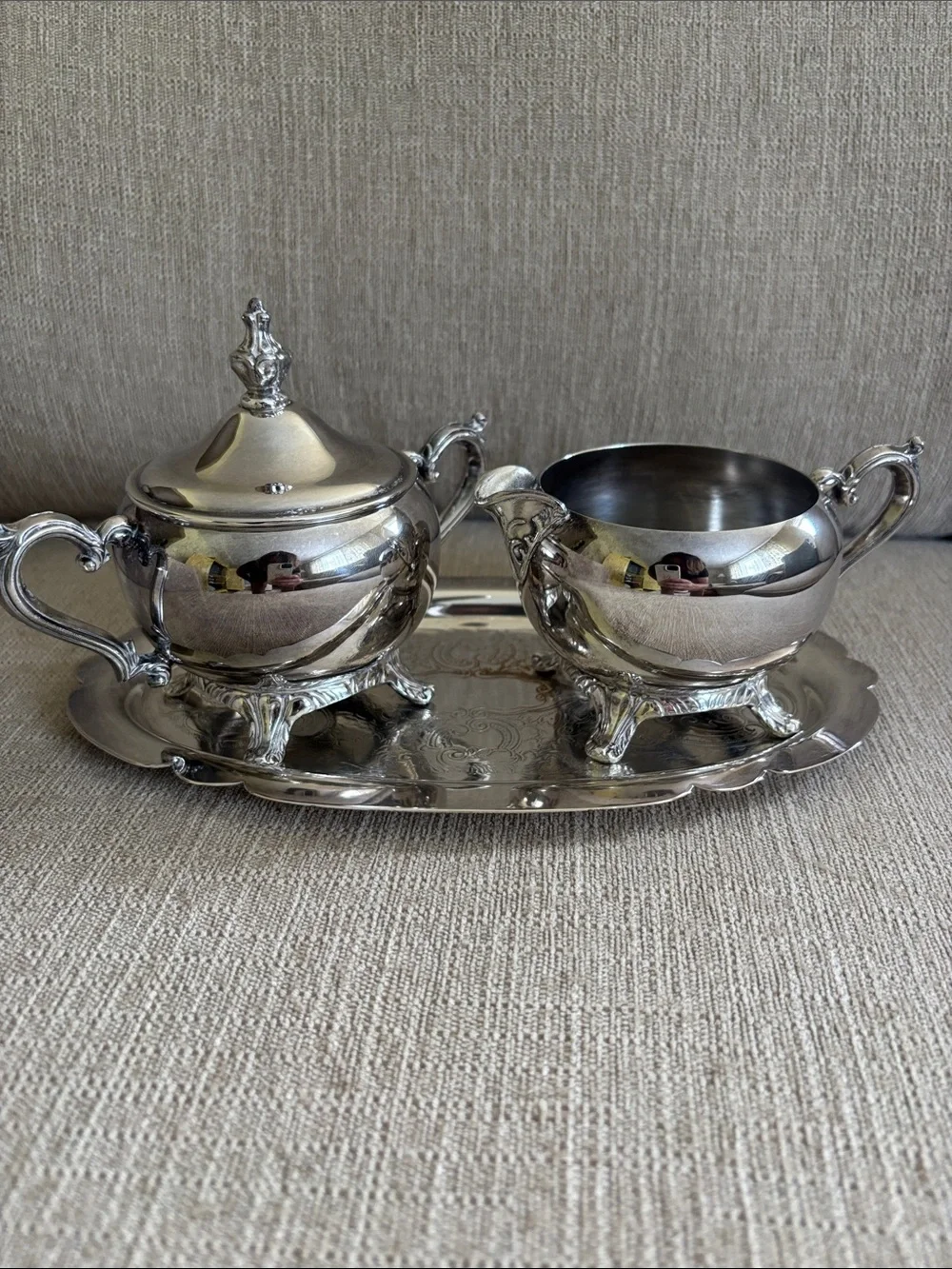 Silver plated Sheridan cream and sugar set with plate server